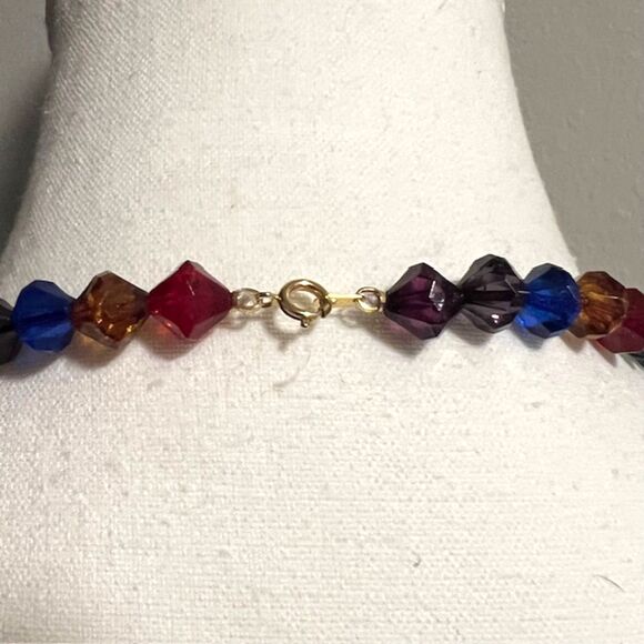 Multicolored Green Red Blue Faceted Gemstone Gold Tone Spacer Long Necklace - Picture 6 of 7